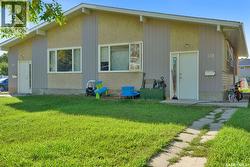 176-178 Rothwell CRESCENT Regina, SK S4N 1R8