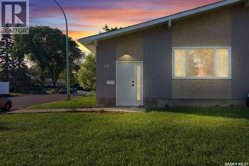 176-178 Rothwell Crescent, Regina, SK 