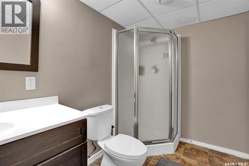 176-178 Rothwell Crescent, Regina, SK 