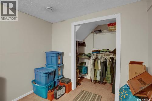 176-178 Rothwell Crescent, Regina, SK 