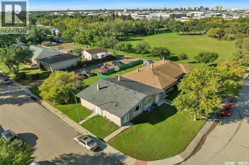 176-178 Rothwell Crescent, Regina, SK 