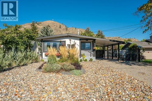Front yard landscaped & irrigated - 886 Fairview Road, Oliver, BC 
