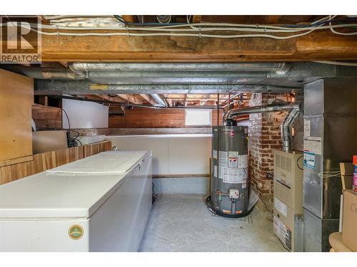 Storage. - 637 Alexander Avenue, Penticton, BC 