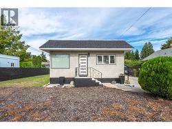 637 Alexander Avenue Penticton, BC V2A 1E6