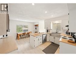 Kitchen/dining. - 