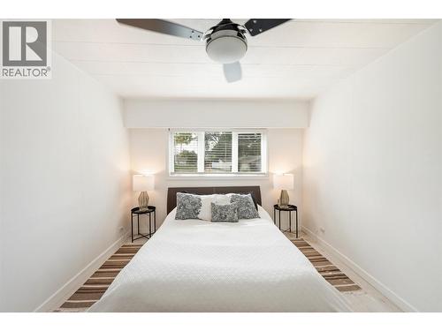 Main bedroom. - 637 Alexander Avenue, Penticton, BC 