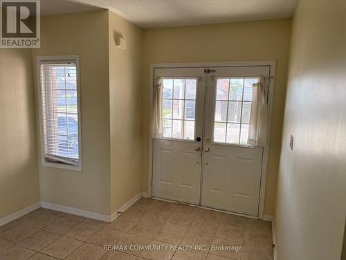 3 Baycliffe Drive, Whitby, ON 