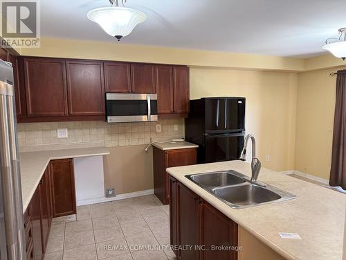 3 Baycliffe Drive, Whitby, ON 