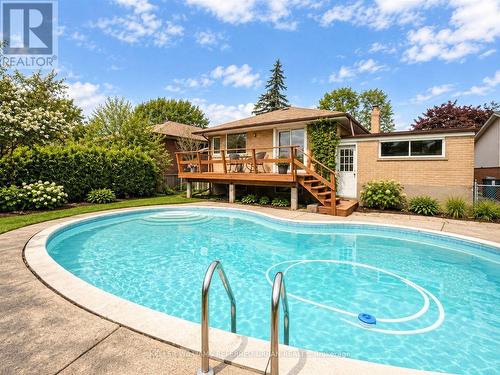 16 Carsbrooke Road, Toronto, ON 