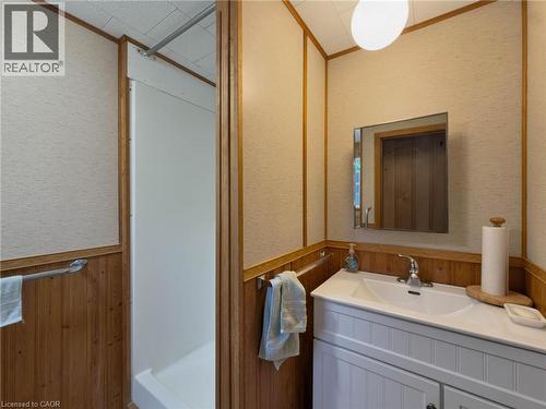 216 Fairview Avenue, Dunnville, ON 