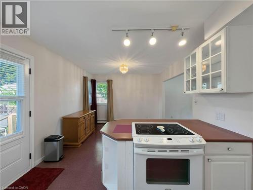 216 Fairview Avenue, Dunnville, ON 