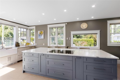 2655 Shady Lane, Oak Bay, BC 