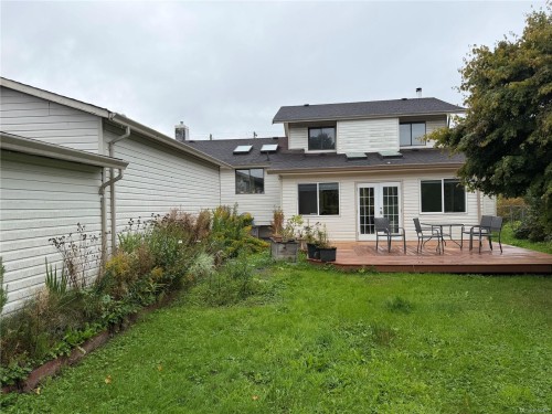 2680 Kingcome Pl, Port Mcneill, BC 