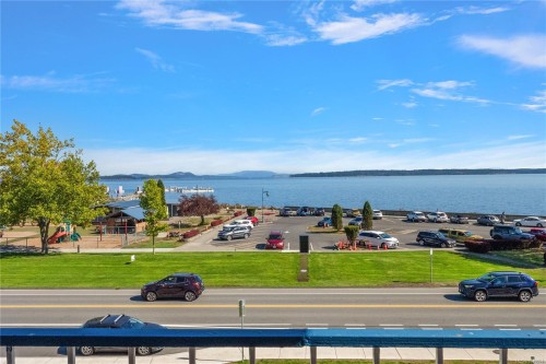 #315-9560 Fifth St, Sidney, BC 