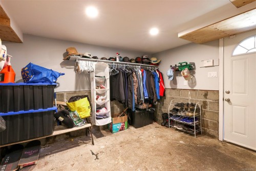 3648 Island Hwy South, Campbell River, BC 