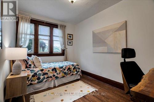 25 Oak Park Avenue, Toronto, ON 