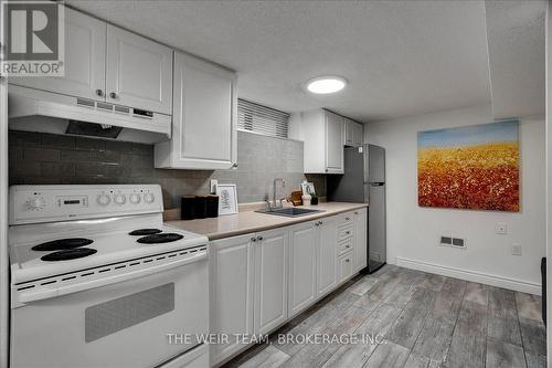 25 Oak Park Avenue, Toronto, ON 