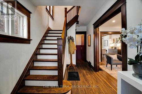 25 Oak Park Avenue, Toronto, ON 