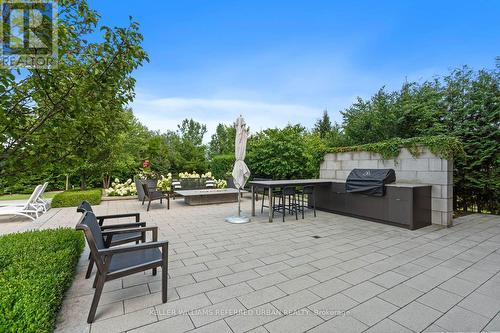 61 Ria Court, King, ON 