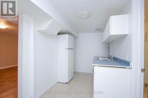 488 Cromwell Avenue, Oshawa, ON 