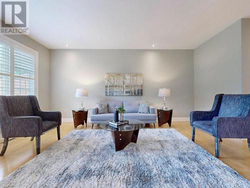 29 Tucker Court, Aurora, ON 