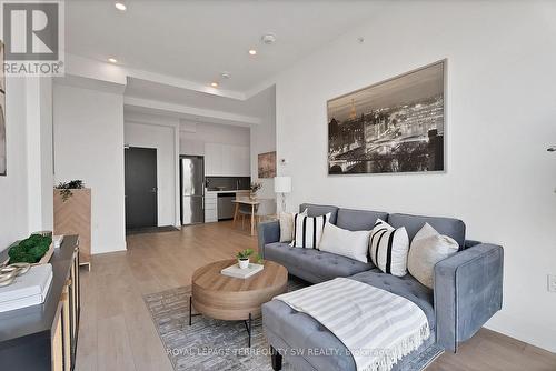 515 - 2916 Highway 7, Vaughan, ON 