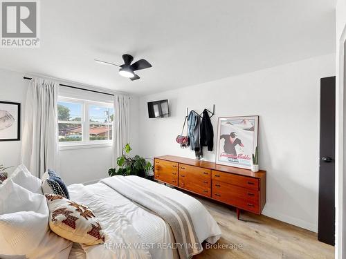 6 - 2027 Bluefields Drive, Burlington, ON 