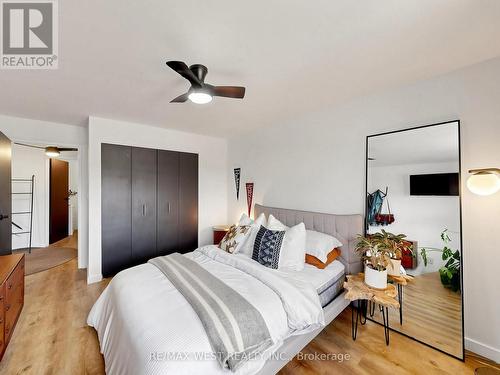 6 - 2027 Bluefields Drive, Burlington, ON 