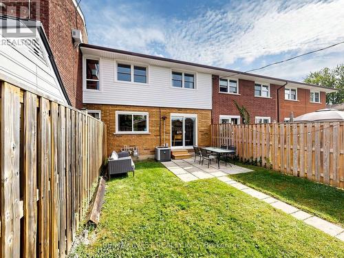 6 - 2027 Bluefields Drive, Burlington, ON 