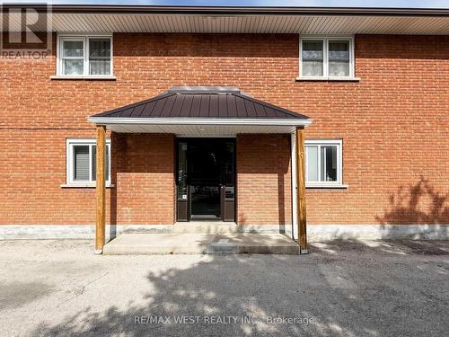 6 - 2027 Bluefields Drive, Burlington, ON 