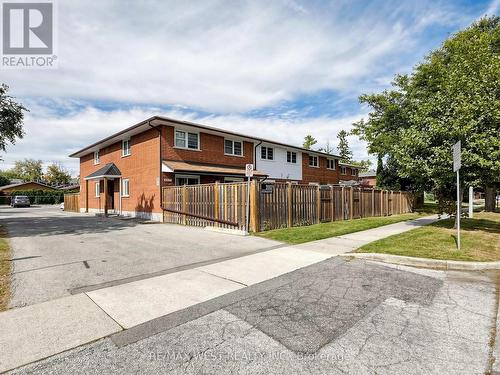 6 - 2027 Bluefields Drive, Burlington, ON 