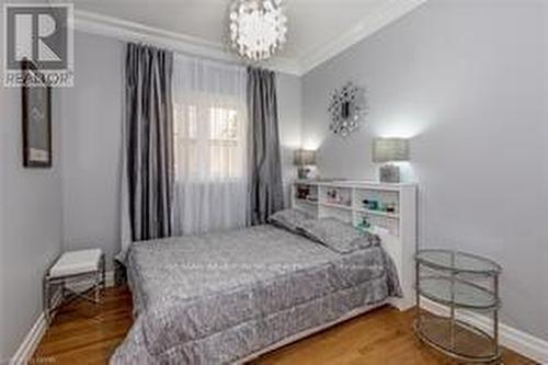 480 Hamilton Drive, Hamilton, ON 