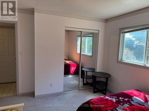 40 St Charles Street, Belleville, ON 