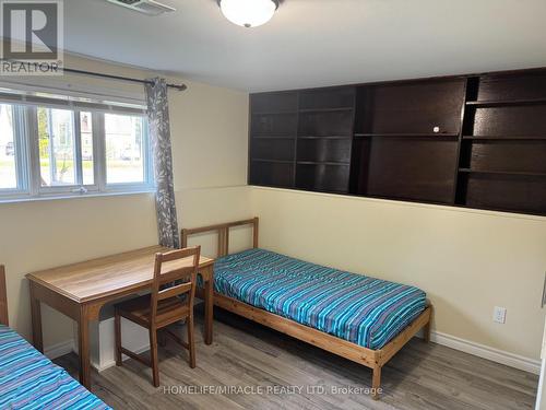 40 St Charles Street, Belleville, ON 