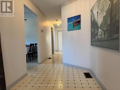 40 St Charles Street, Belleville, ON 