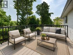 VIRTUALLY STAGED Upper level (main floor) composite deck - 
