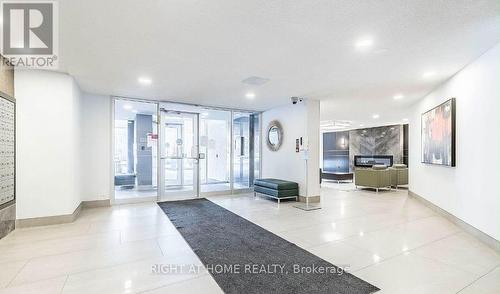 1102 - 820 Burnhamthorpe Road, Toronto, ON 