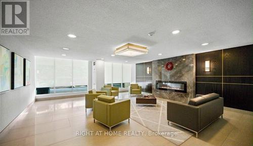 1102 - 820 Burnhamthorpe Road, Toronto, ON 
