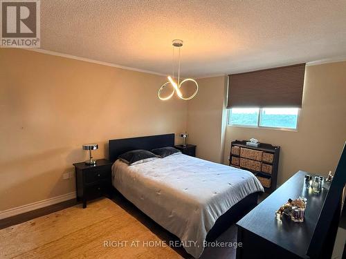 1102 - 820 Burnhamthorpe Road, Toronto, ON 
