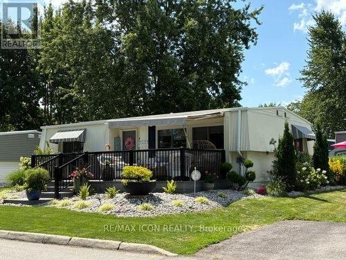 100 Shannon Boulevard, South Huron (Stephen), ON 
