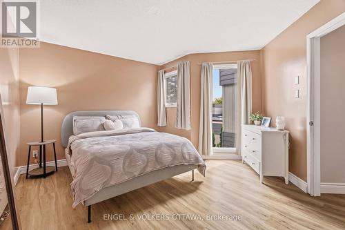 38 Compata Way, Ottawa, ON 