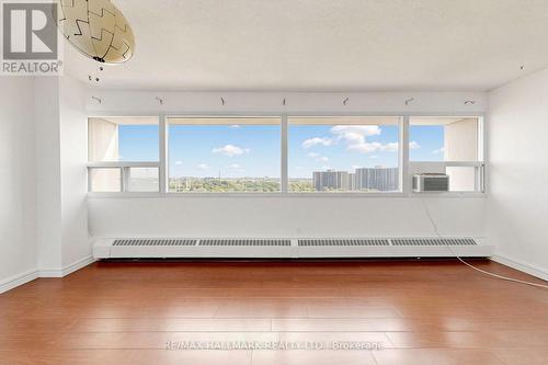 1512 - 100 Leeward Glenway, Toronto, ON 