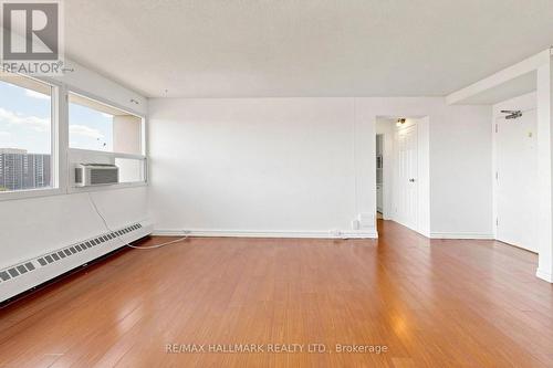 1512 - 100 Leeward Glenway, Toronto, ON 
