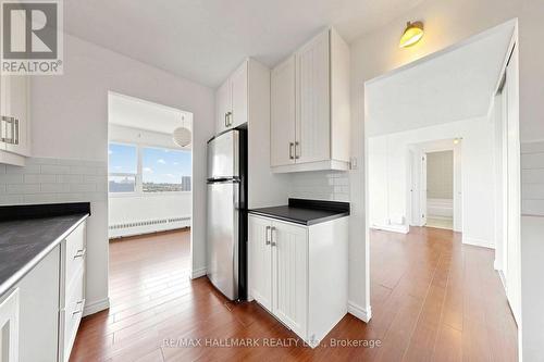 1512 - 100 Leeward Glenway, Toronto, ON 