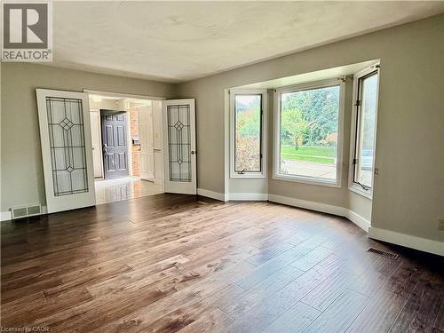 516 BRANSTONE Drive , Waterloo, Ontario N2T 2C2 4