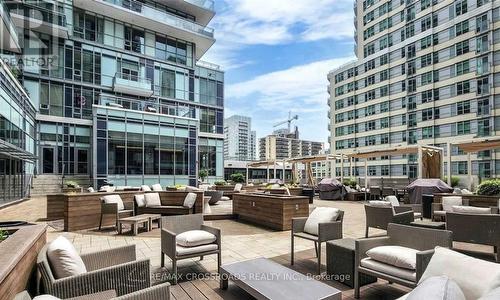 2202 - 89 Dunfield Avenue, Toronto, ON 