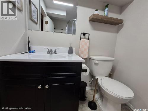 390 6Th Avenue Nw, Swift Current, SK 