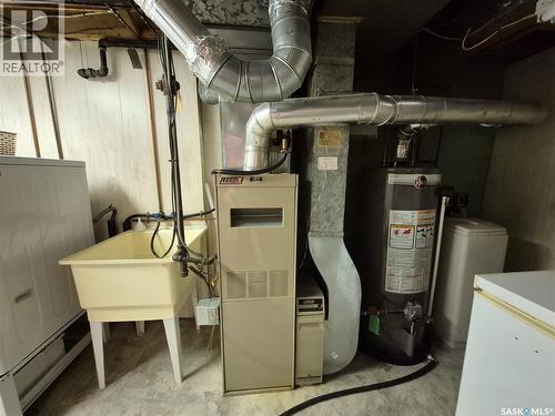 390 6Th Avenue Nw, Swift Current, SK 
