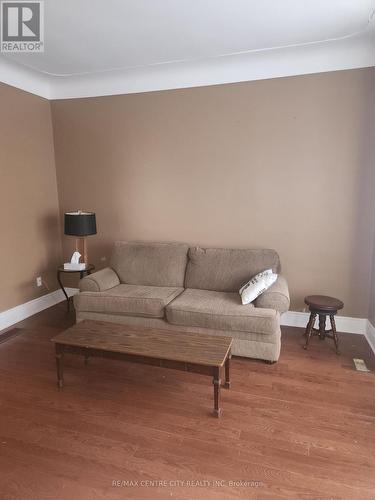 244 Elm Street W, Chatham-Kent (Bothwell), ON 