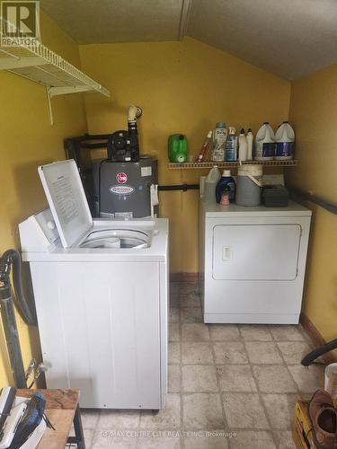 244 Elm Street W, Chatham-Kent (Bothwell), ON 